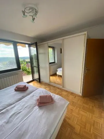 Daire Moni Portorož